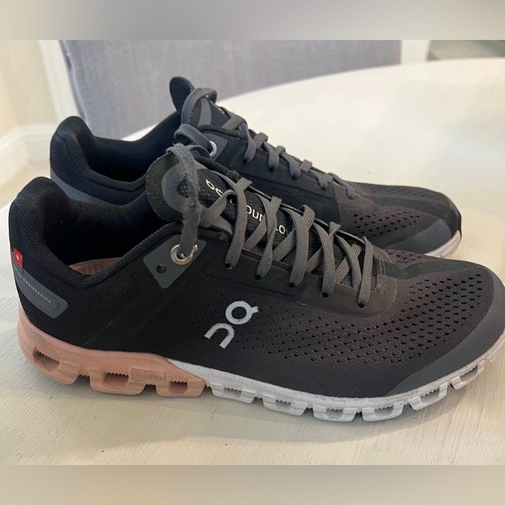 Like NEW! On Cloud Running Shoes